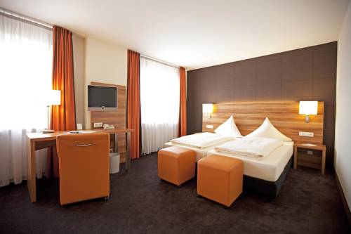 Imagen de la habitación del Hotel Hirsch, Leonberg. Foto 13