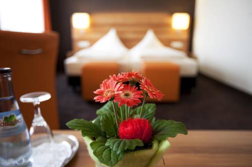 Imagen de la habitación del Hotel Hirsch, Leonberg. Foto 14