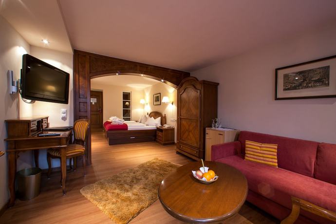 Imagen de la habitación del Hotel Hirsch, Oberstaufen. Foto 11