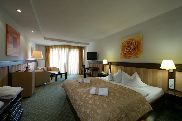 Imagen de la habitación del Hotel Hirsch, Oberstaufen. Foto 16
