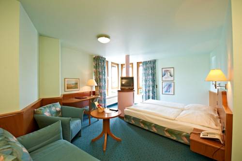 Imagen de la habitación del Hotel Hirsch, Ostfildern. Foto 11