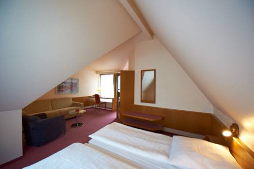 Imagen de la habitación del Hotel Hirsch, Ostfildern. Foto 16