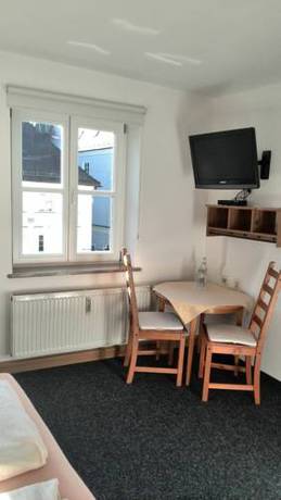 Imagen de la habitación del Hotel Hirsch Seit 1675. Foto 6