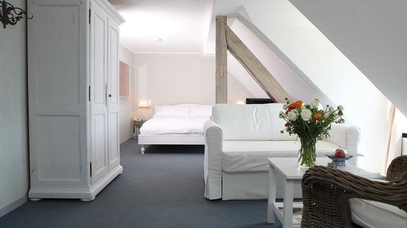 Imagen de los exteriores del Hotel Hirschen Am See. Foto 15