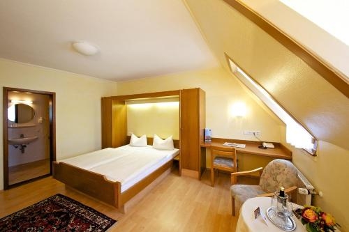 Imagen de la habitación del Hotel Hirschen, Constanza. Foto 9