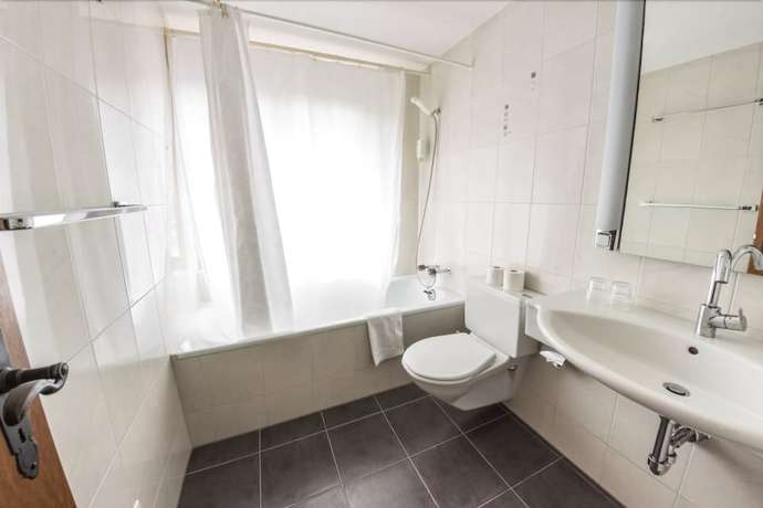 Imagen de la habitación del Hotel Hirschen Eggiwil. Foto 6