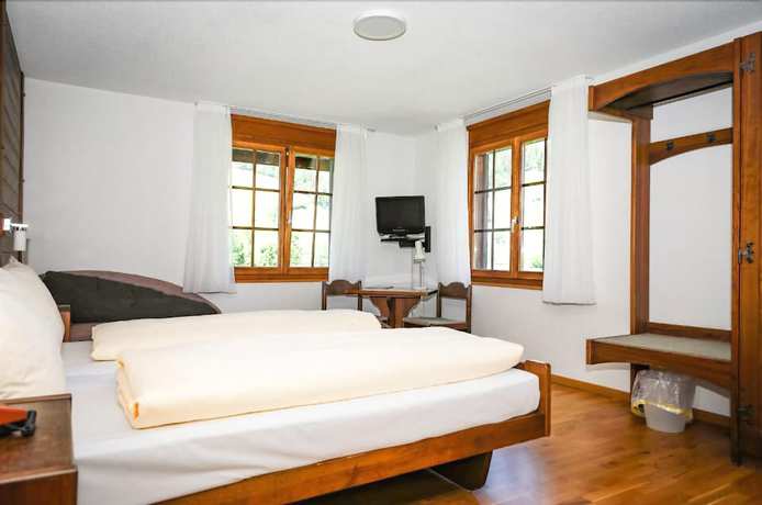 Imagen de la habitación del Hotel Hirschen Eggiwil. Foto 13