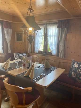 Imagen del bar/restaurante del Hotel Hirschen Menzenschwand. Foto 6