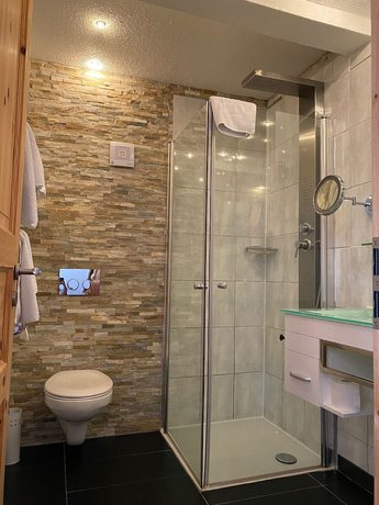 Imagen de la habitación del Hotel Hirschen Menzenschwand. Foto 18