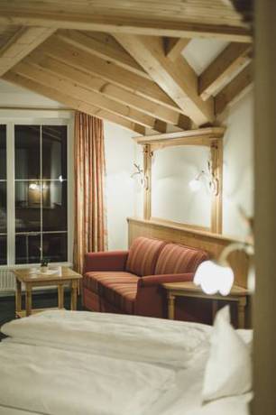 Imagen de la habitación del Hotel Hirschen, Silbertal. Foto 4