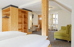 Imagen del bar/restaurante del Hotel Hirschen Wildhaus. Foto 10