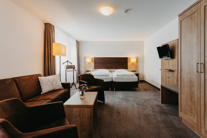 Imagen de la habitación del Hotel Hirschenwirt. Foto 13