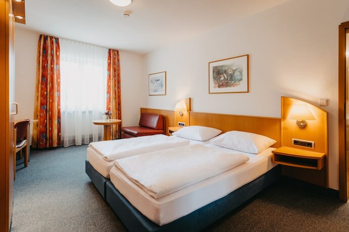 Imagen de la habitación del Hotel Hirschenwirt. Foto 18