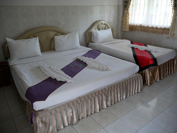 Imagen de la habitación del Hotel Hirun Grand. Foto 4
