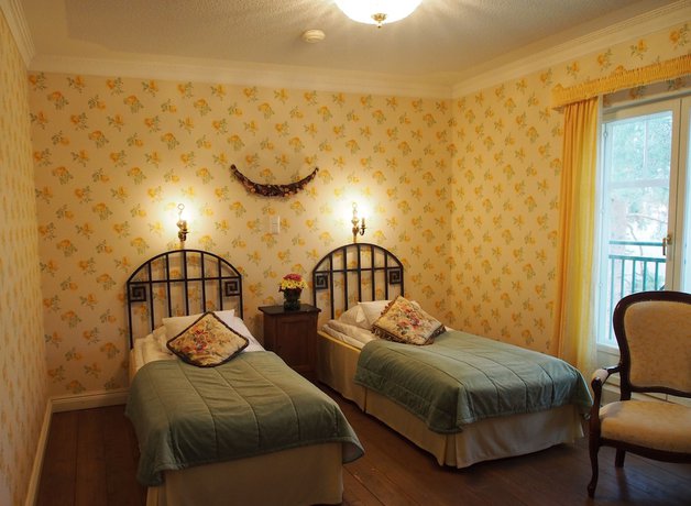 Imagen de la habitación del Hotel Hirvihaaran Kartano. Foto 13