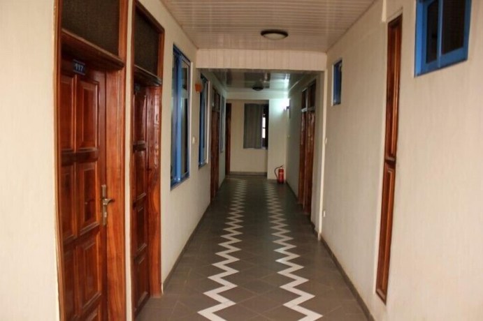 Imagen de los interiores del Hotel His Royal Vico. Foto 17