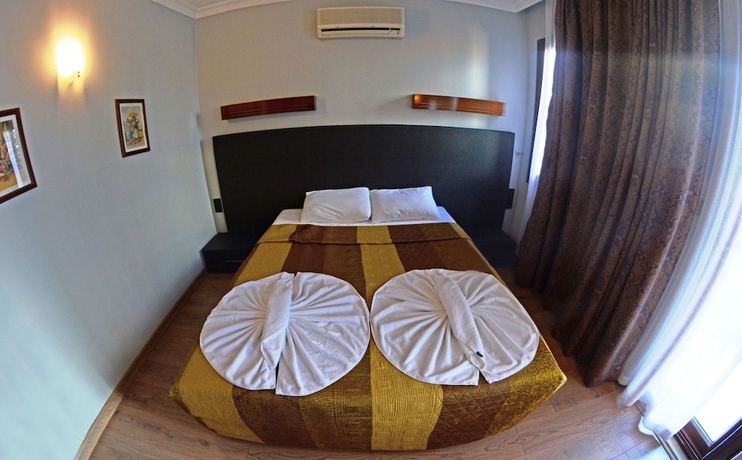 Imagen de la habitación del Hotel Hisar Holiday Club. Foto 5