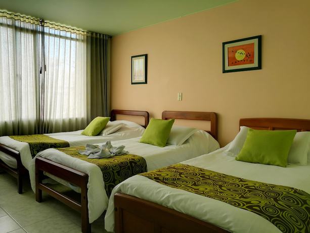 Imagen de la habitación del Hotel Hisca. Foto 9