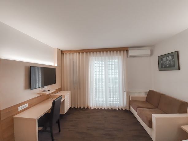Imagen de la habitación del Hotel Hi&scaron;a Ale&scaron;. Foto 6