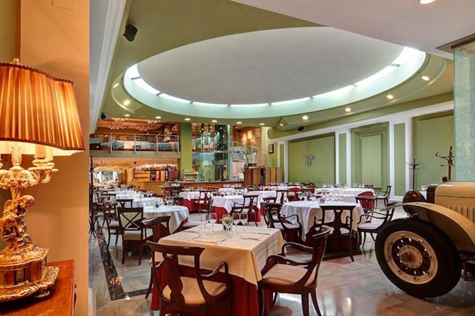 Imagen general del Hotel Hispanos 7 Suiza. Foto 10