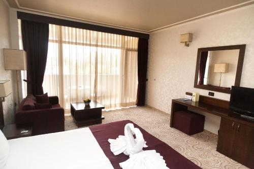 Imagen de la habitación del Hotel Hissar Spa. Foto 7