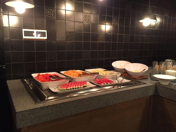 Imagen del bar/restaurante del Hotel Histórico Central Boutique. Foto 2