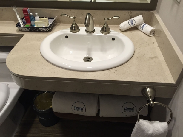 Imagen de la habitación del Hotel Histórico Central Boutique. Foto 8