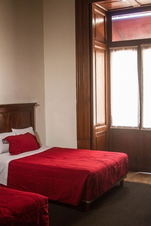Imagen de la habitación del Hotel Historia. Foto 6