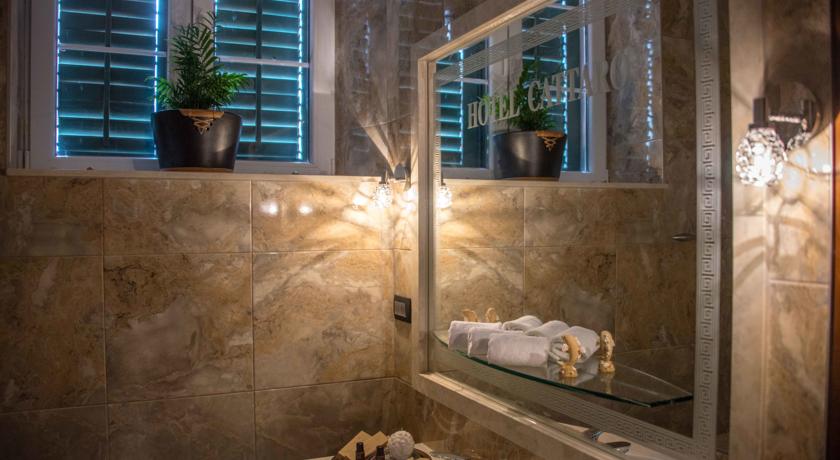 Imagen general del Hotel Historic Boutique Cattaro. Foto 2