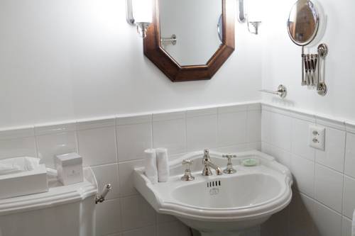 Imagen de la habitación del Hotel Historic Chesa Salis. Foto 4