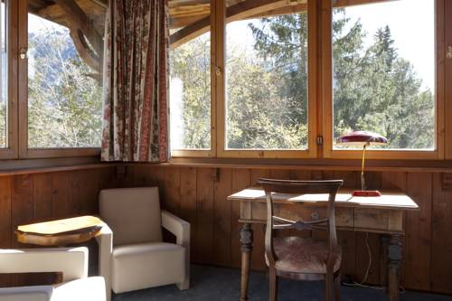 Imagen de la habitación del Hotel Historic Chesa Salis. Foto 7