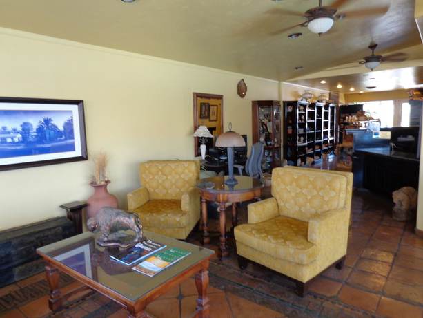 Imagen de los interiores del Hotel Historic Coronado Motor Hotel by OYO. Foto 18