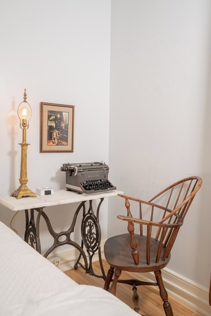 Imagen de la habitación del Hotel Historic General Lewis Inn. Foto 8