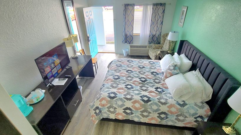 Imagen de la habitación del Hotel Historic Inn. Foto 11