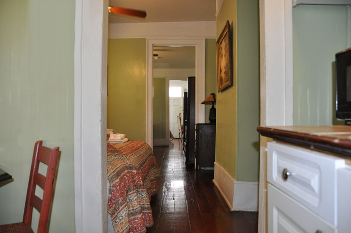 Imagen de la habitación del Hotel Historic Mardi Gras Inn. Foto 5