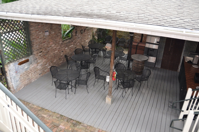 Imagen de los exteriores del Hotel Historic Mardi Gras Inn. Foto 15