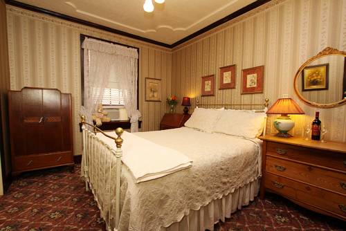 Imagen de la habitación del Hotel Historic National & Restaurant. Foto 2