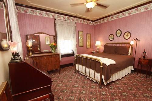 Imagen de la habitación del Hotel Historic National & Restaurant. Foto 12