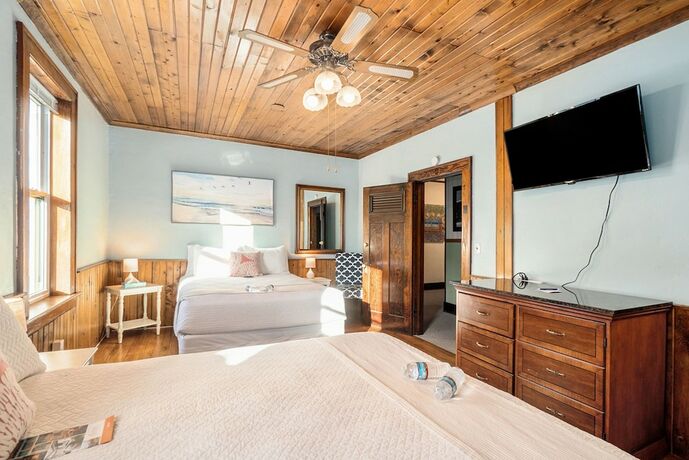 Imagen de la habitación del Hotel Historic Nichols. Foto 15