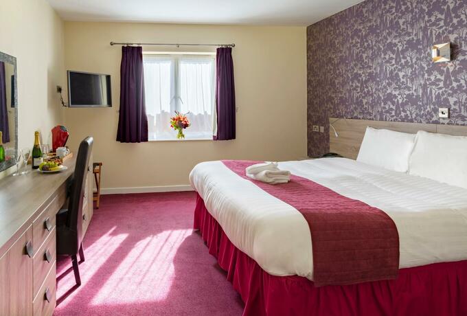 Imagen general del Hotel Hitchin Priory. Foto 4