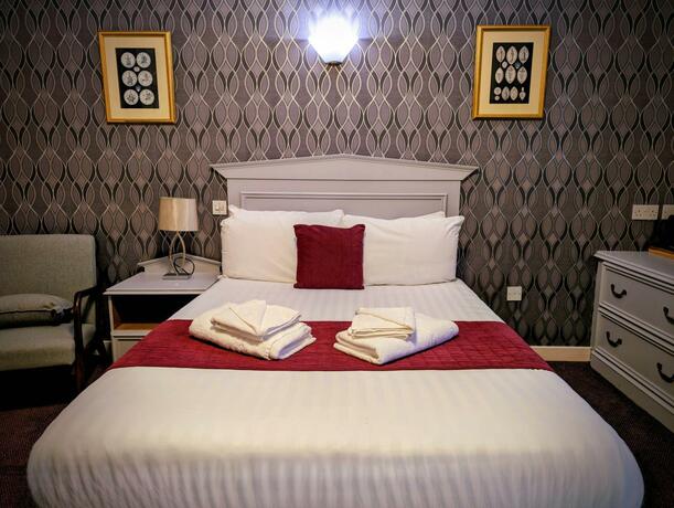 Imagen general del Hotel Hitchin Priory. Foto 8