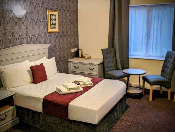 Imagen general del Hotel Hitchin Priory. Foto 9