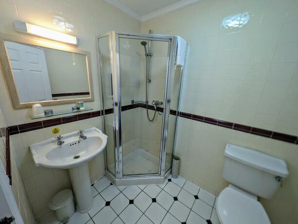 Imagen general del Hotel Hitchin Priory. Foto 11