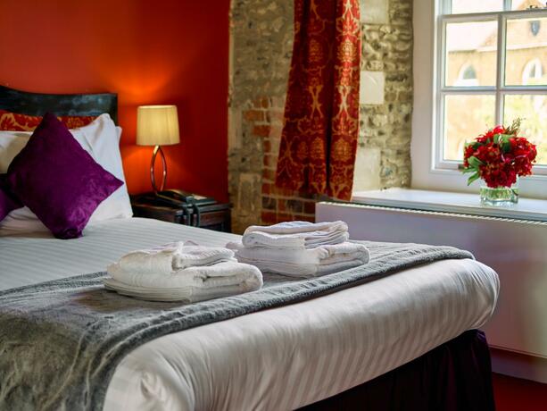 Imagen general del Hotel Hitchin Priory. Foto 12
