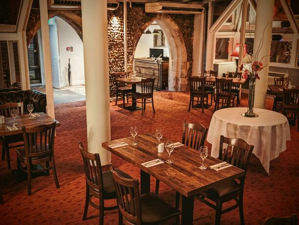 Imagen general del Hotel Hitchin Priory. Foto 34