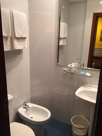 Imagen de la habitación del Hotel Hito. Foto 11