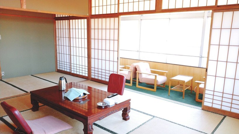 Imagen de la habitación del Hotel Hitou Hanabun. Foto 17