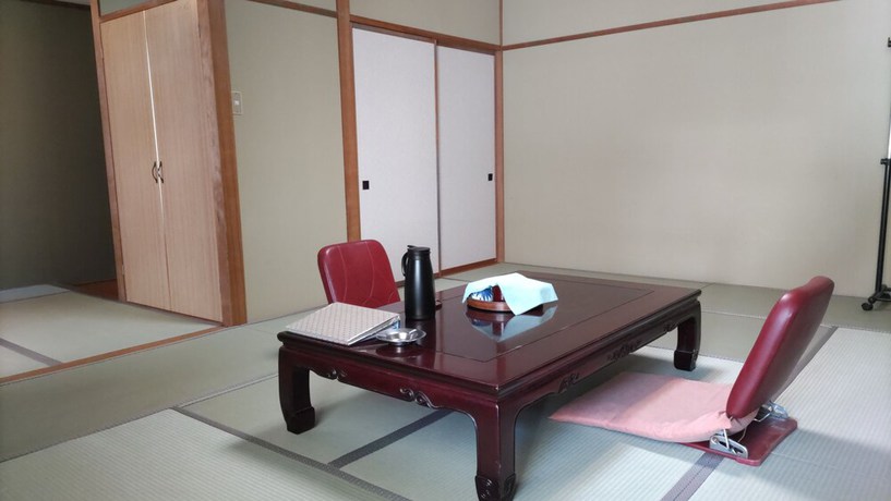 Imagen de la habitación del Hotel Hitou Hanabun. Foto 19