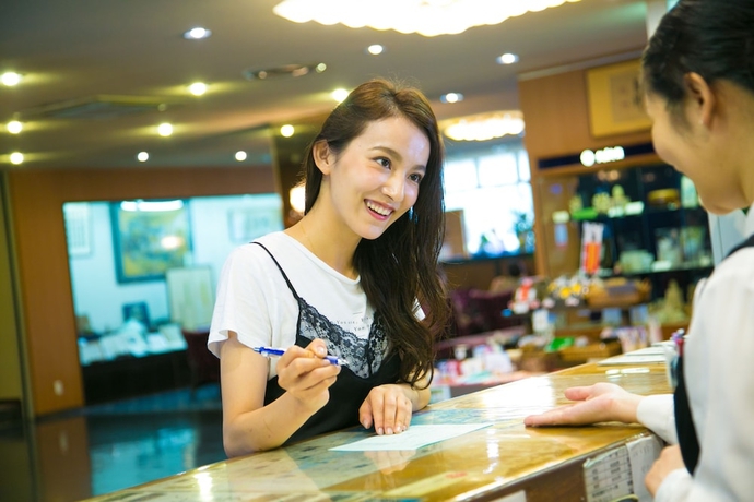 Imagen de los interiores del Hotel Hitoyoshi Onsen Nabeya. Foto 16