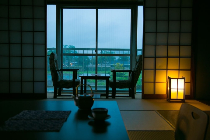 Imagen de la habitación del Hotel Hitoyoshi Onsen Nabeya. Foto 8